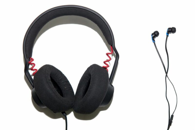 headphones earphones teknolojia Headphones zilizodukuliwa